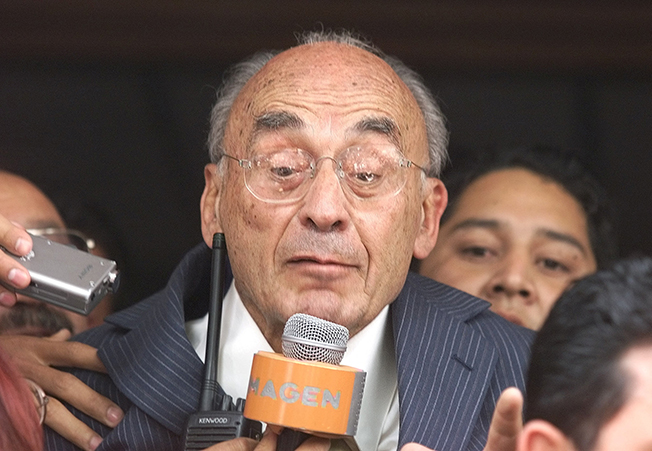 image Former Mexican President Echeverria dies at 100