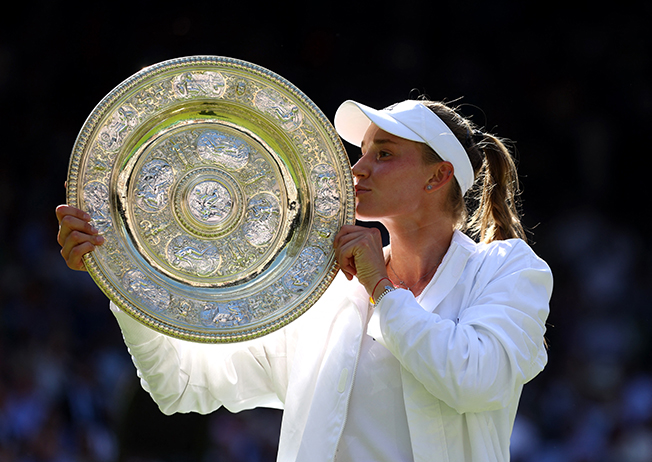cover Rybakina powers past Jabeur to Wimbledon title