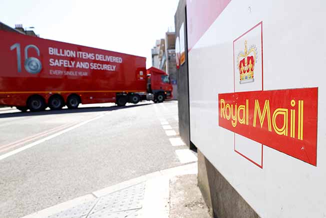 image Royal Mail says its losing one million pounds a day