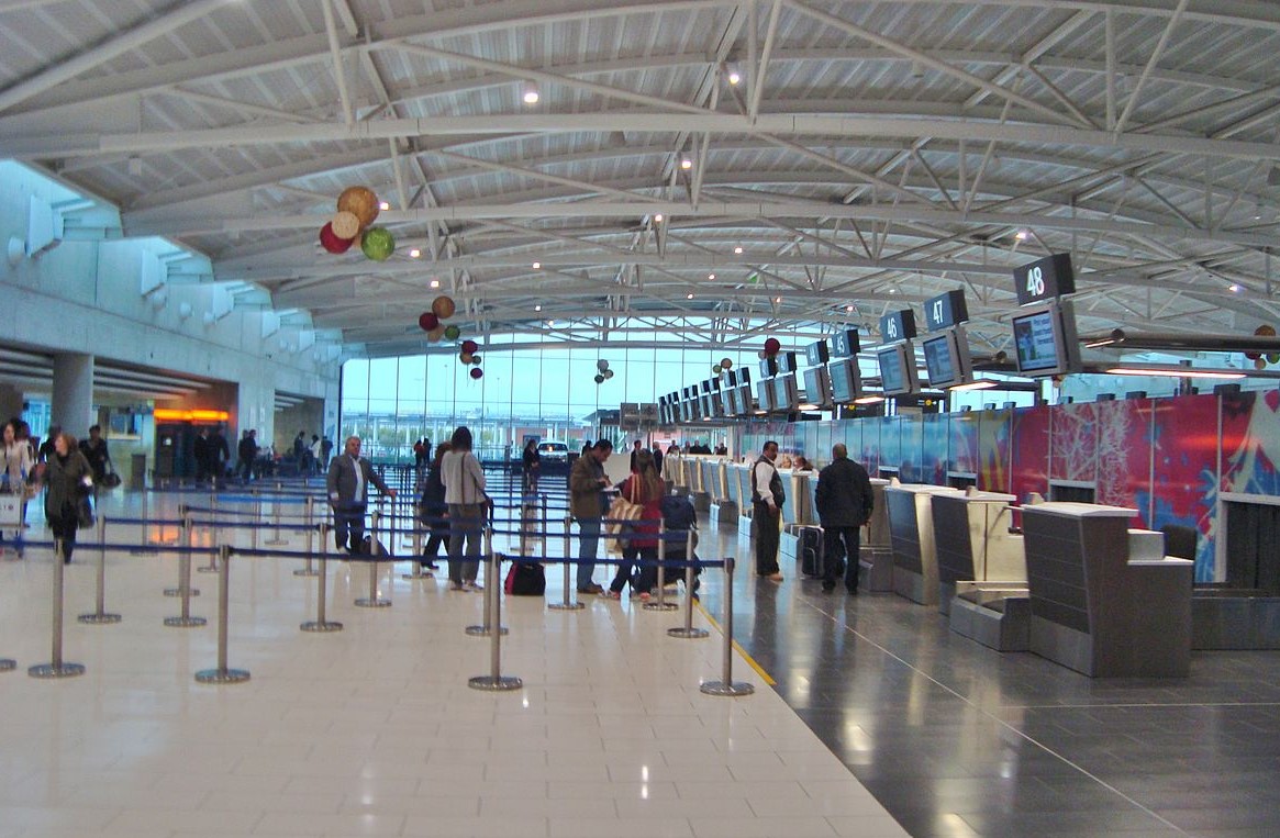 image Four arrested at Larnaca airport trying to leave with stolen IDs