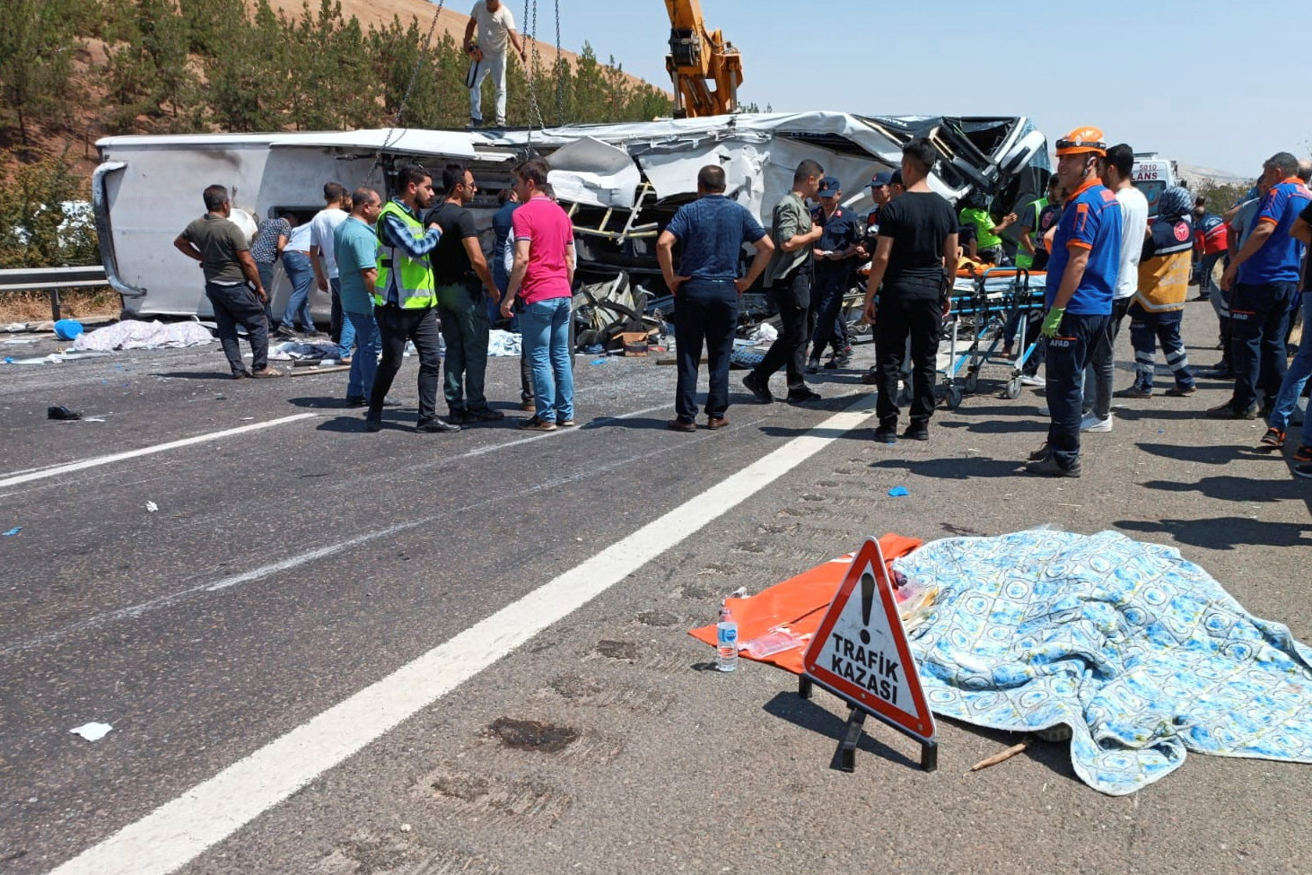 image At least 32 people killed in Turkey in separate crashes at accident sites