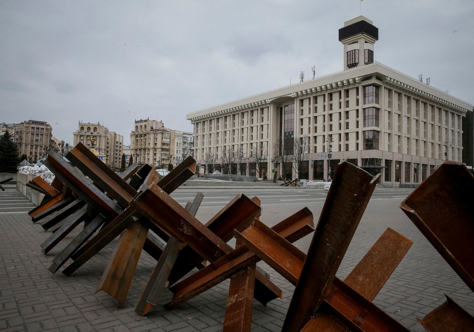 cover Ukraine&#8217;s creditors agree 2-year freeze on $20 bn overseas debt