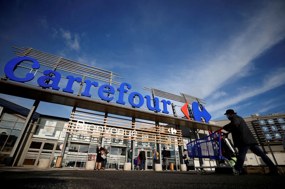 image French retailer Carrefour to freeze prices on 100 products to tackle inflation