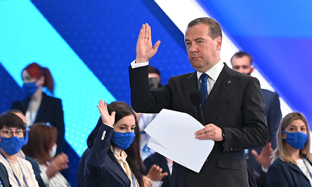 image Medvedev: we are probably on verge of a new world war