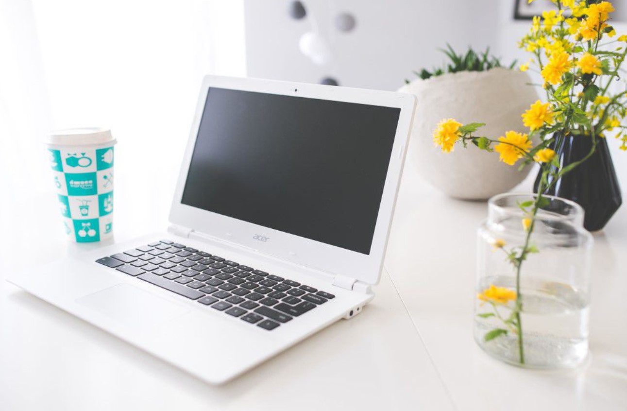 image Weaker education sector demand hurts tablet sales