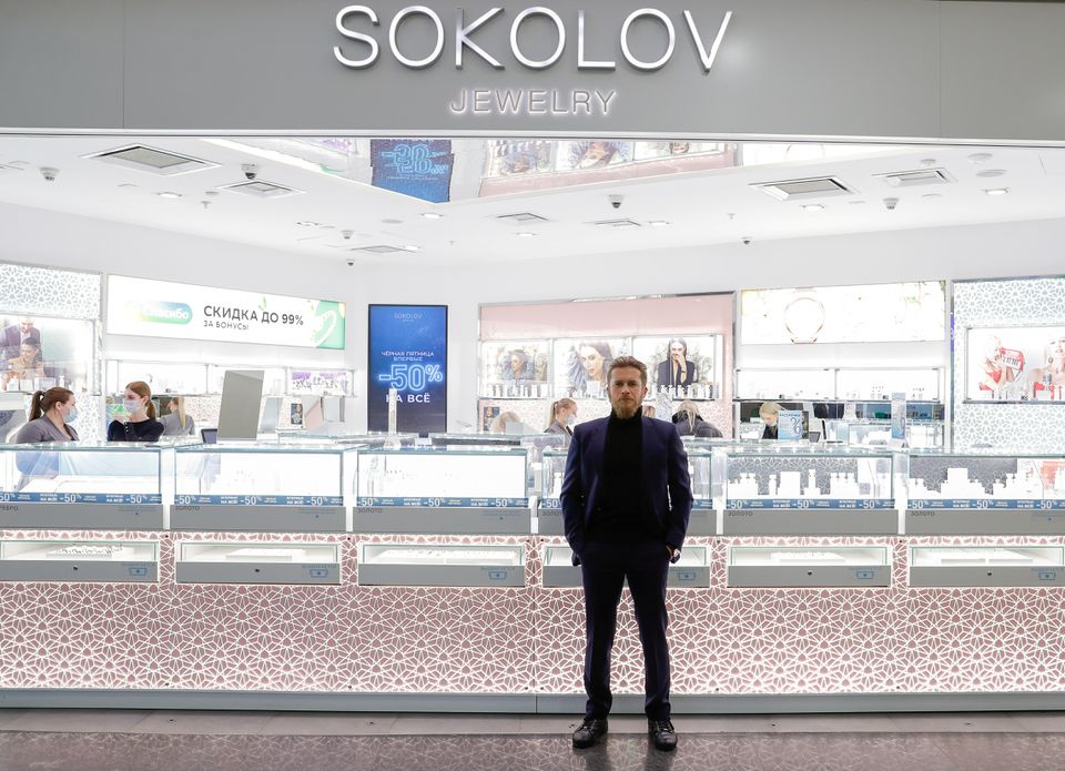 image Russian jeweller Sokolov still planning IPO, location uncertain