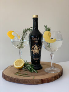 feature gin3 soli limited edition premium gin