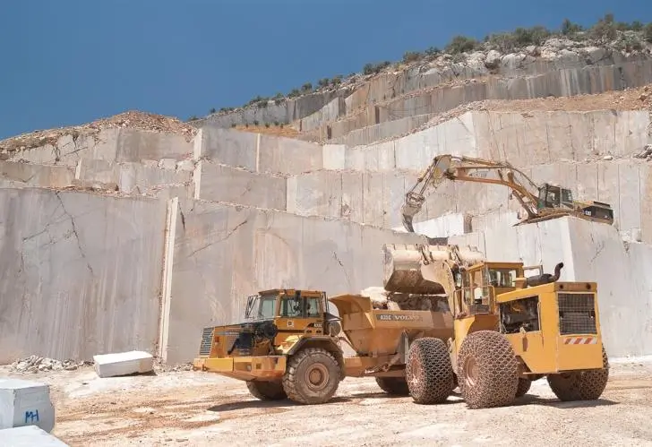 cover ‘Without quarry materials, there would be no roads’