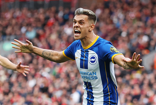 image Liverpool held by Brighton, Chelsea score late winner at Palace