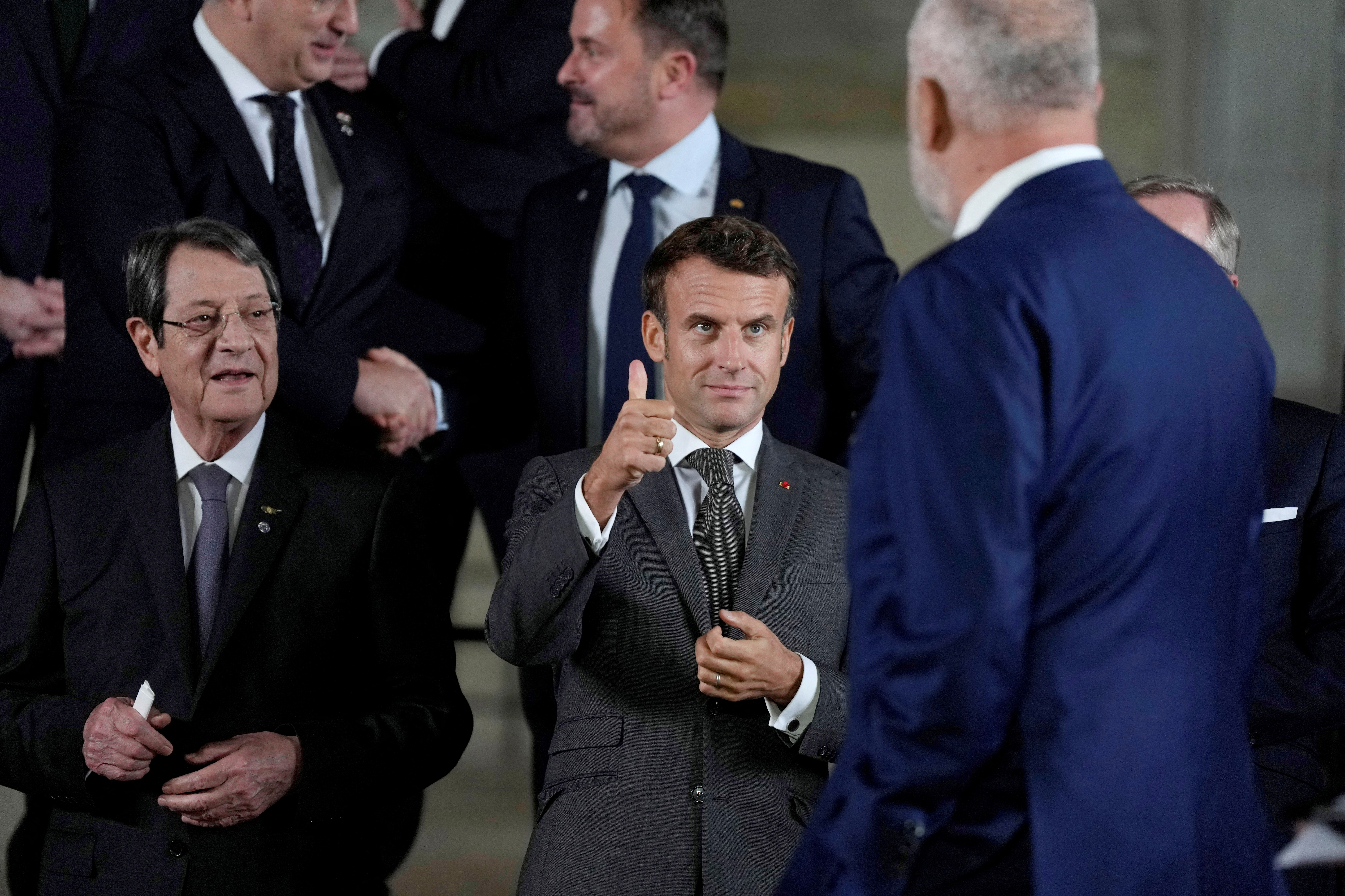 image Macron says to discuss Pyrenees gas pipeline with Spain next week