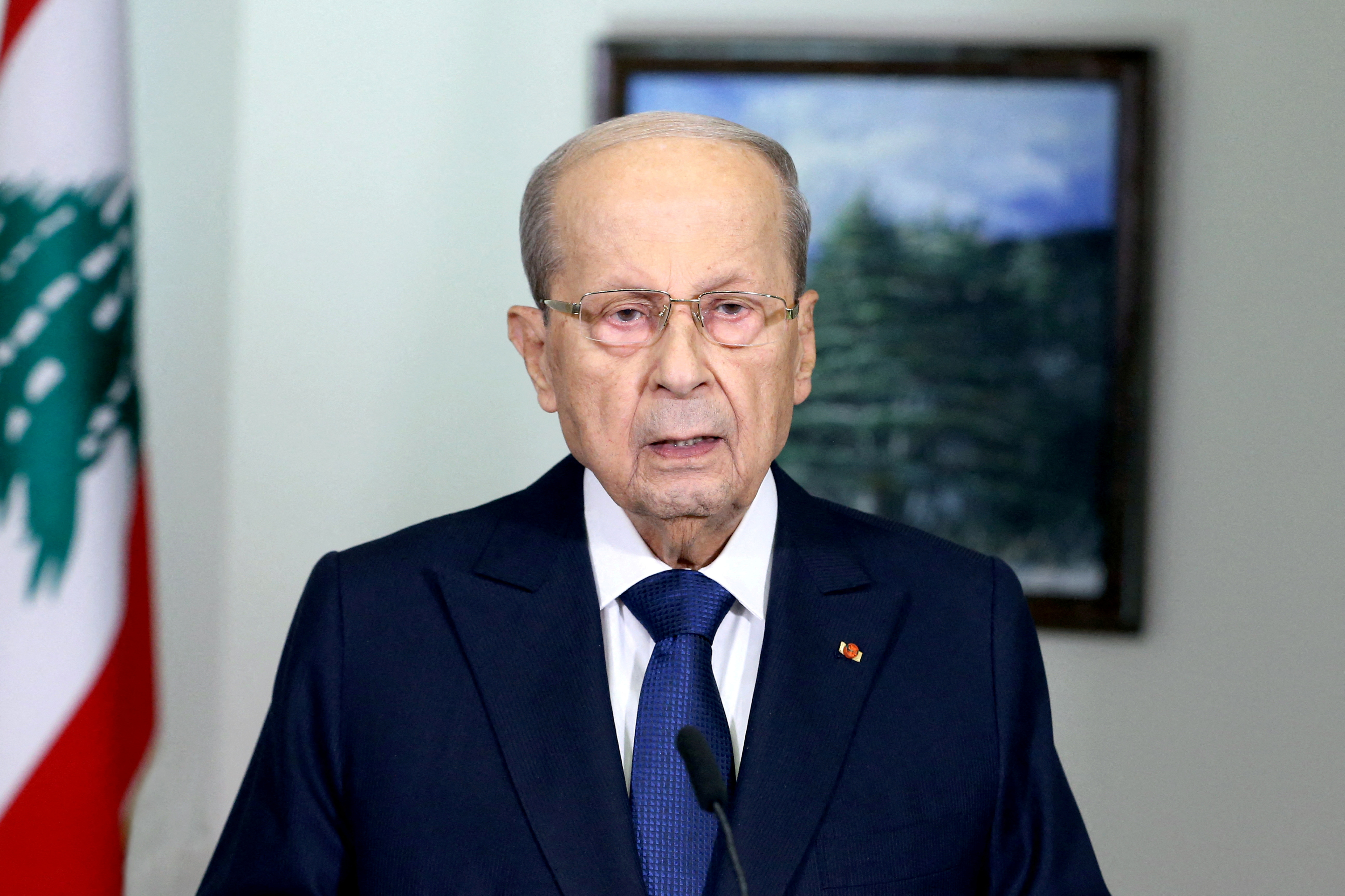 image President Aoun leaves office as Lebanon&#8217;s crisis worsens