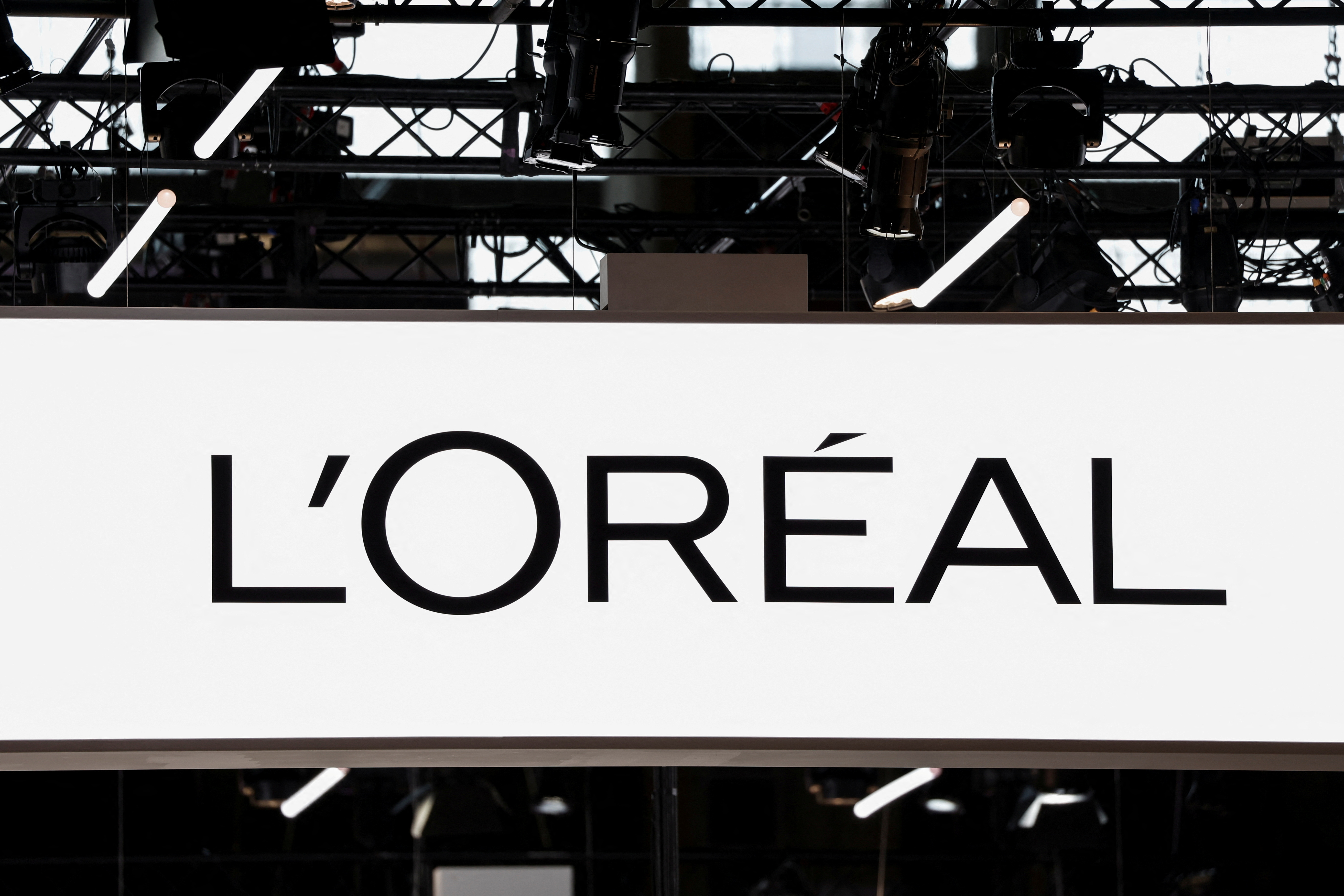 image L&#8217;Oreal&#8217;s hair straighteners caused woman&#8217;s cancer, lawsuit claims