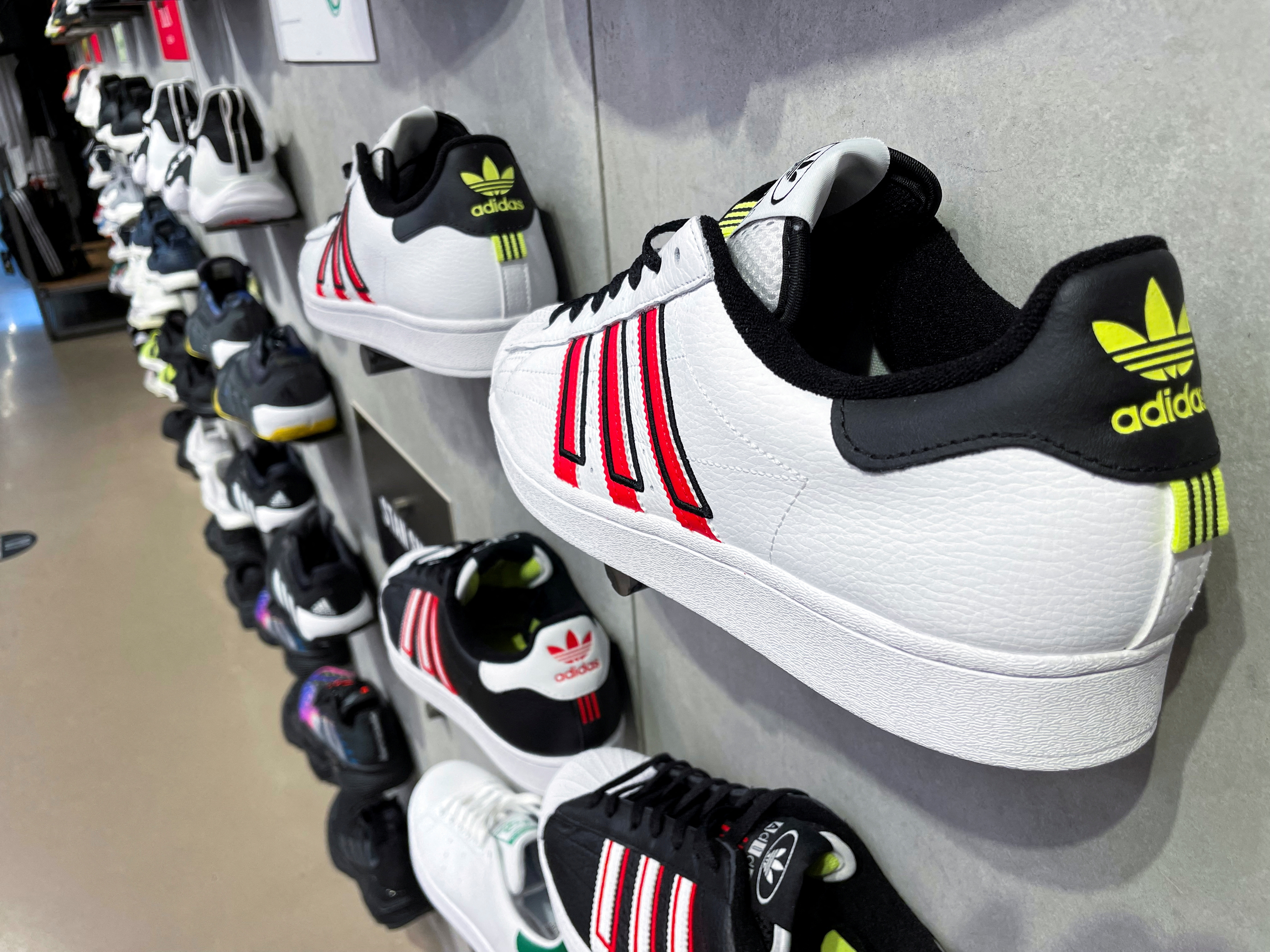 image Adidas ends Ye deal over hate speech, costing rapper his billionaire status