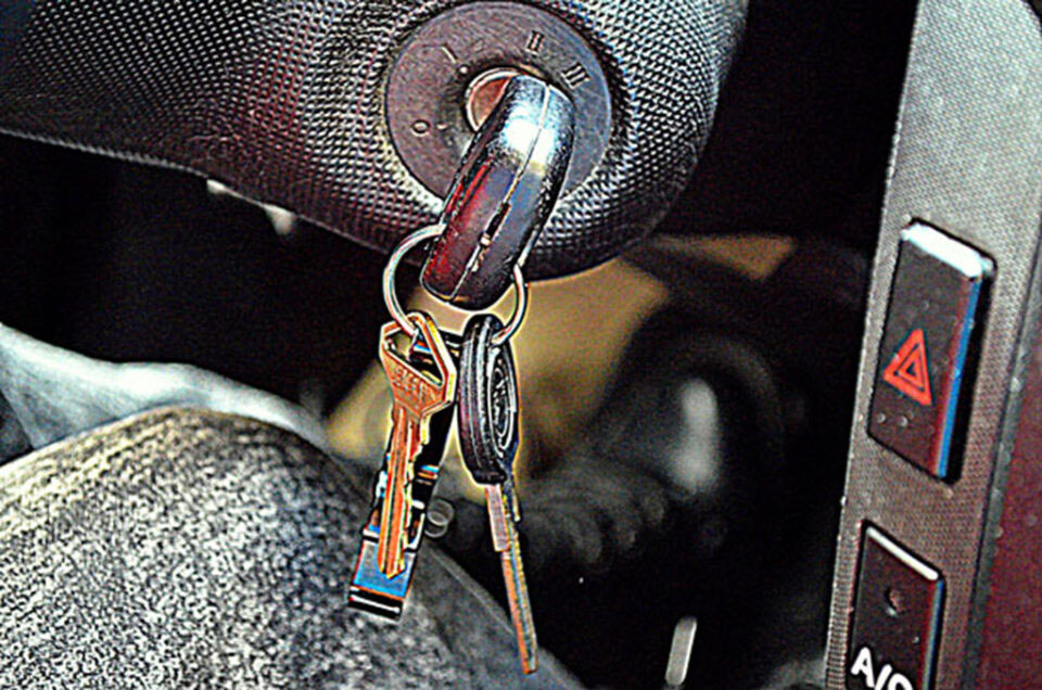 image Driver on drugs arrested in stolen car