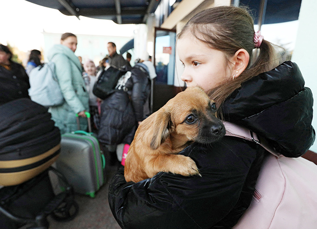 image Putin endorses evacuation of parts of Ukraine&#8217;s Kherson region