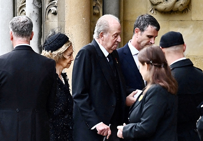image Former Spanish king renews bid for immunity in UK harassment case