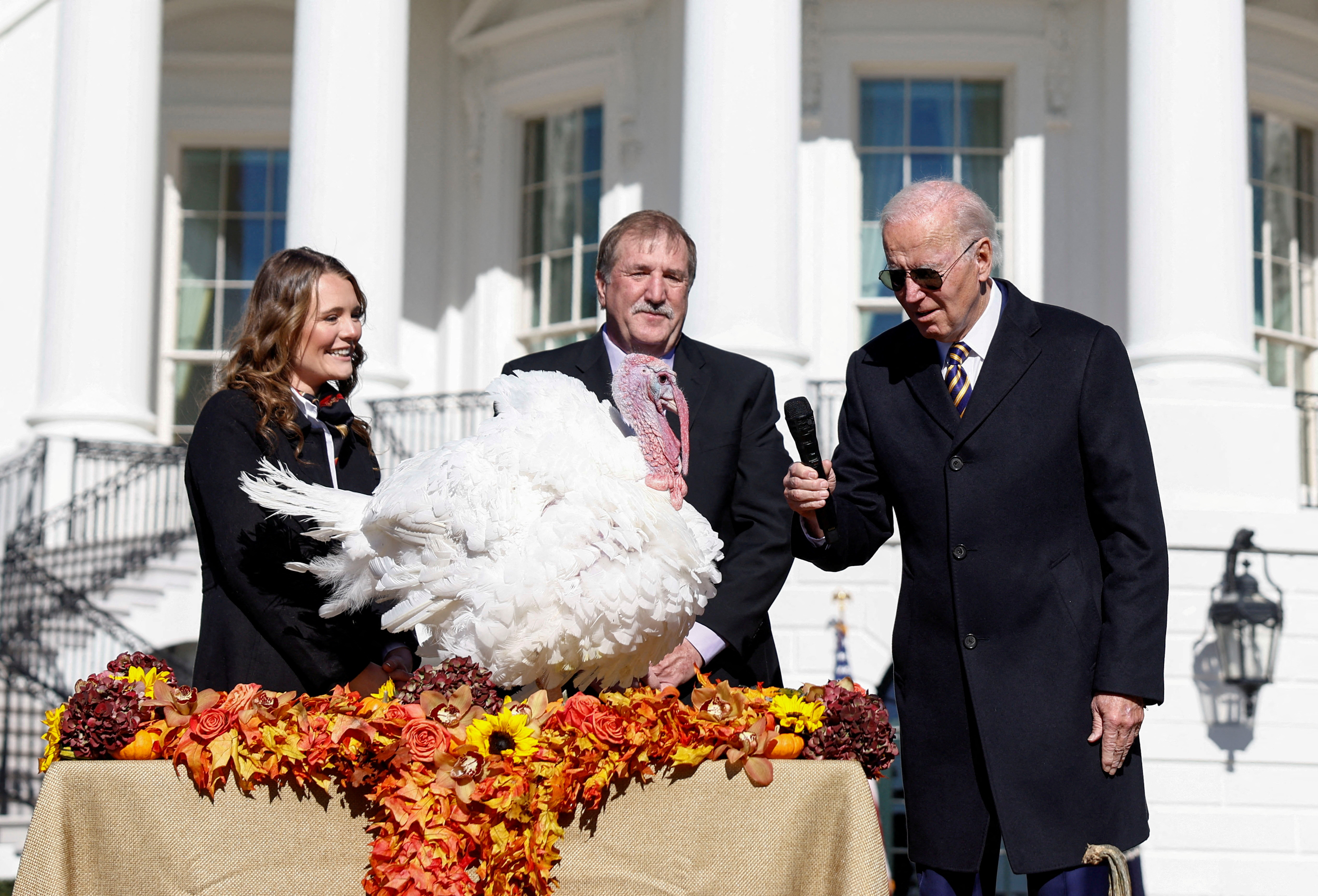 image In Thanksgiving tradition, Biden pardons two chatty turkeys