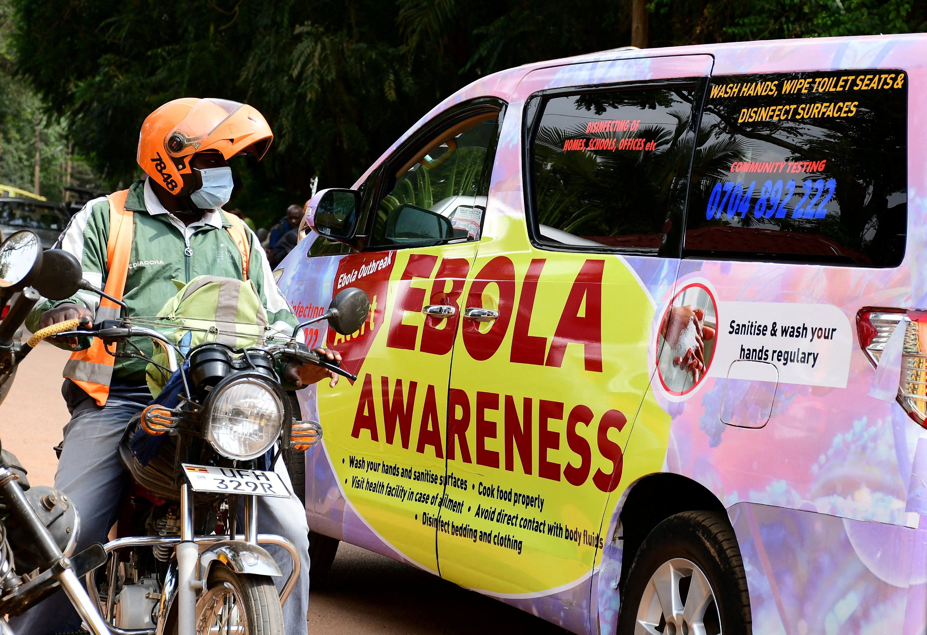image Uganda&#8217;s president extends Ebola epicentre&#8217;s quarantine for 21 days