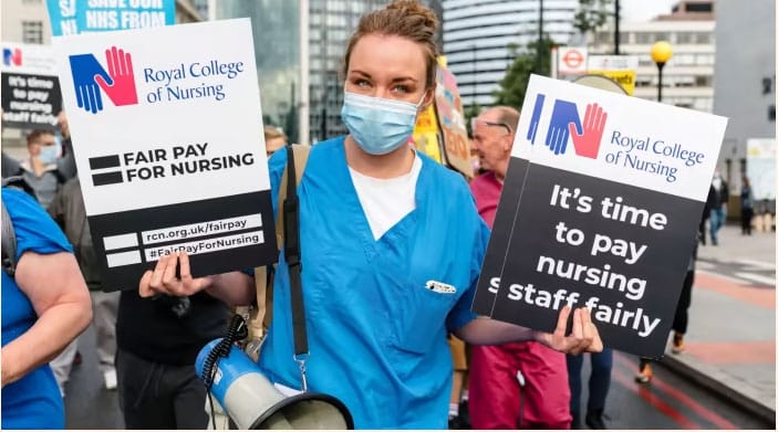 image Britain braces for December strike action as nurses walk out