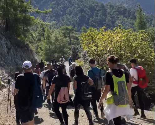 image The road not taken: hikers befuddled by unclear trails