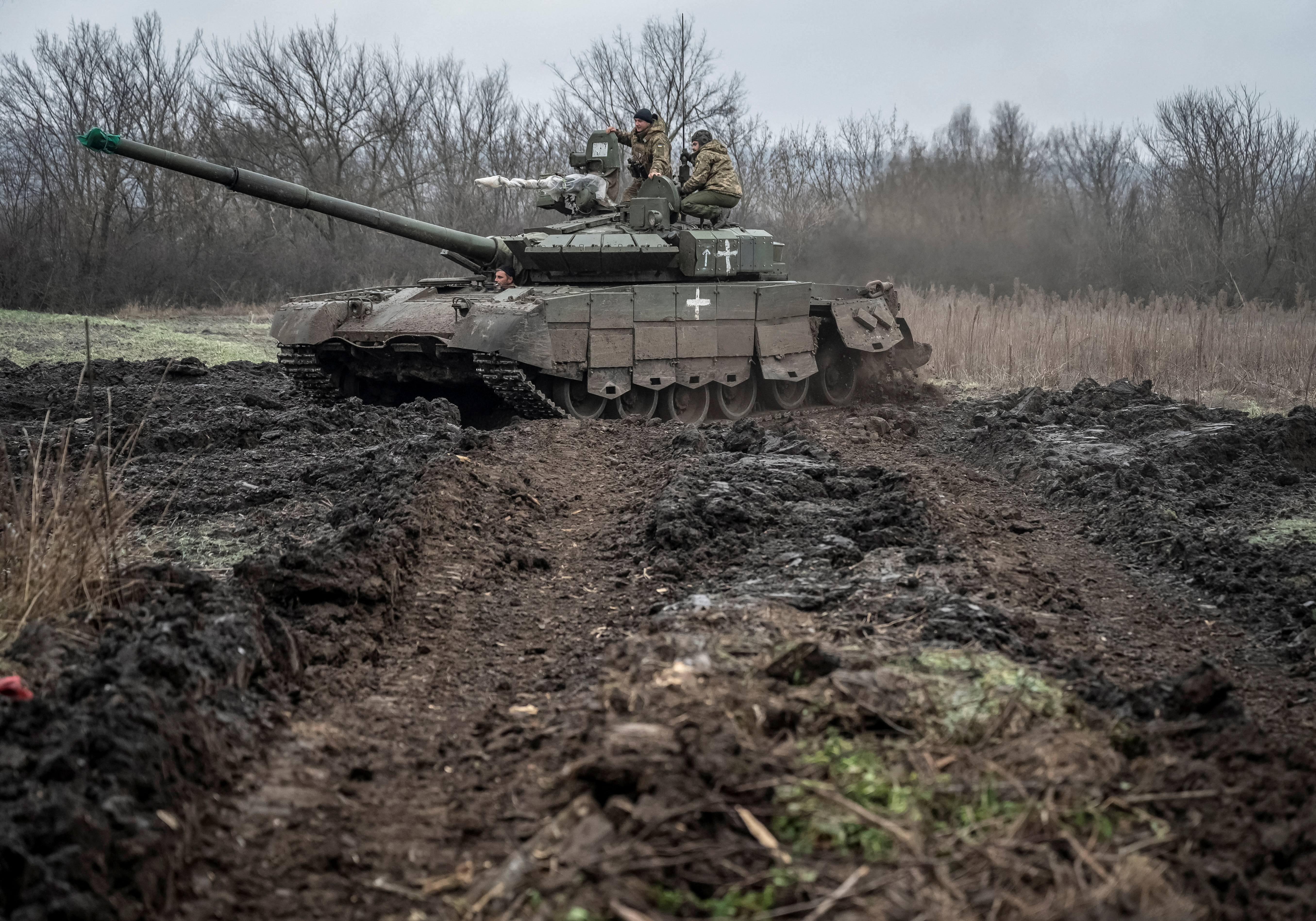 image Russia shells eastern front, Ukraine says, as war aims appear to shift