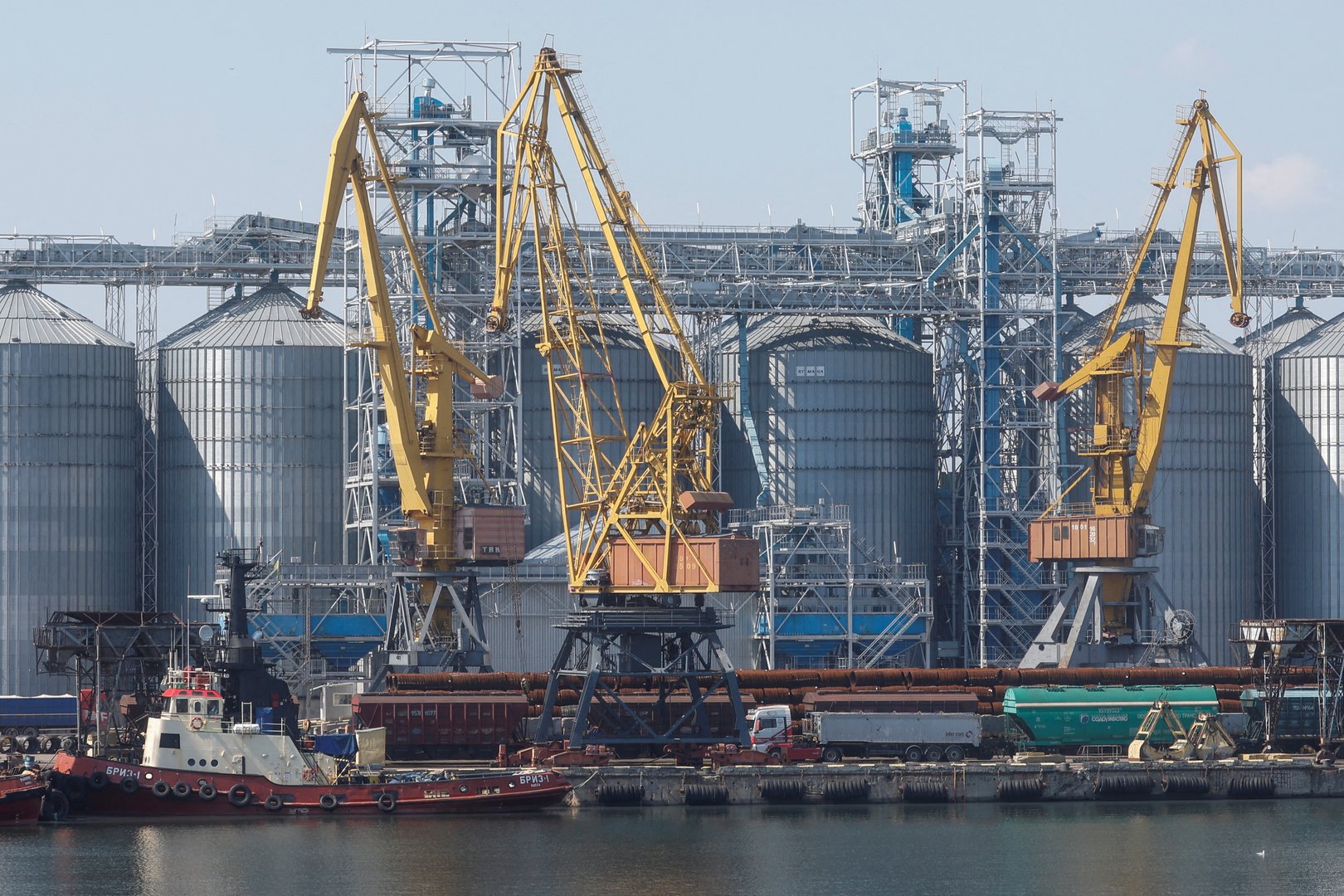 image Ukraine port of Odesa not operating after Russian drone attack