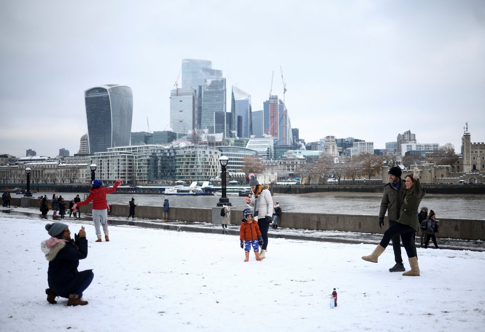 image Heavy snow disrupts UK travel, three boys die after falling into icy lake