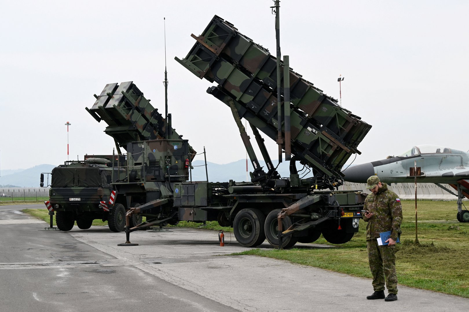 image Blasts rock Kyiv; U.S. considers sending Patriot air defence system