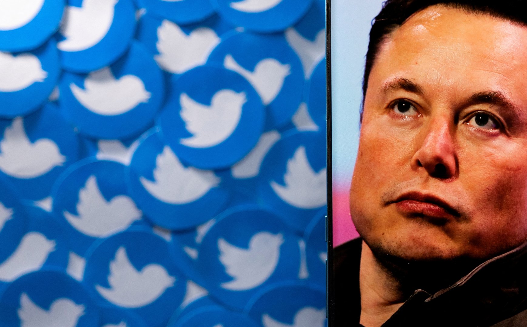 image Elon Musk says Twitter has a headcount of about 2,300