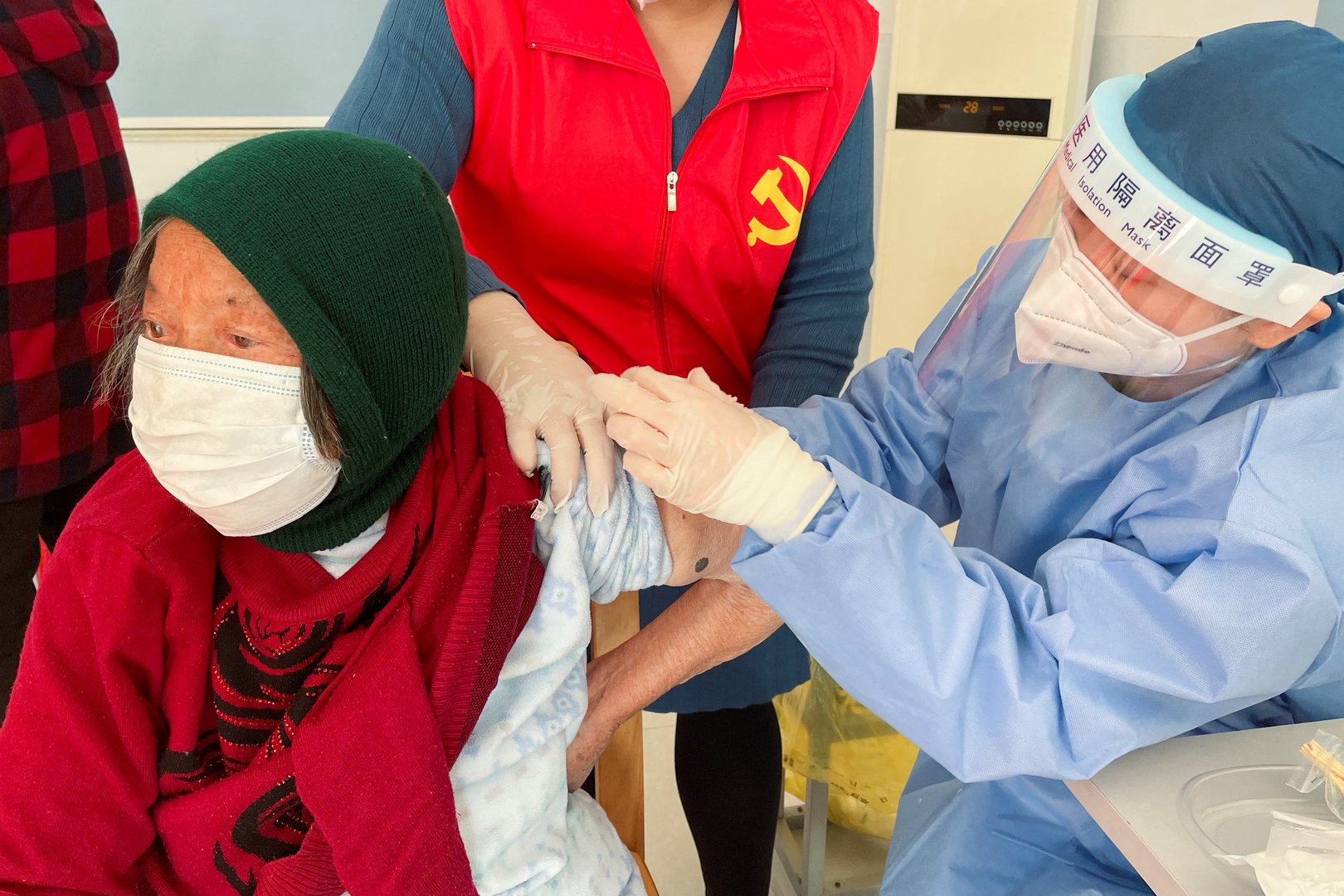 image First foreign COVID vaccines head to China from Germany