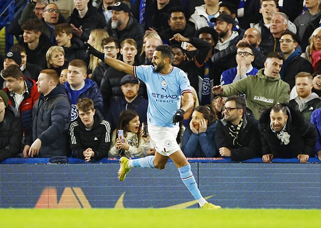 image Mahrez earns City win at Chelsea to narrow gap to Arsenal