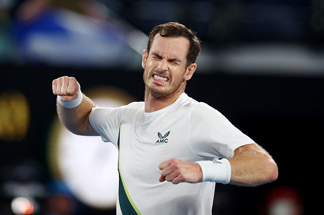 image Murray remains dangerous floater at Wimbledon