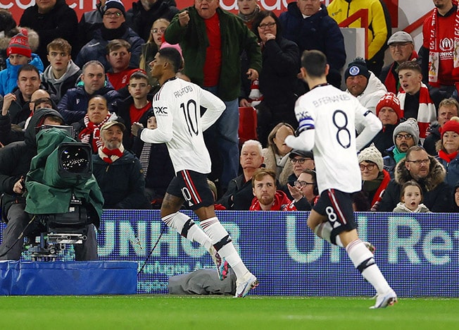 cover Rashford strikes as Man United outclass Forest in first leg