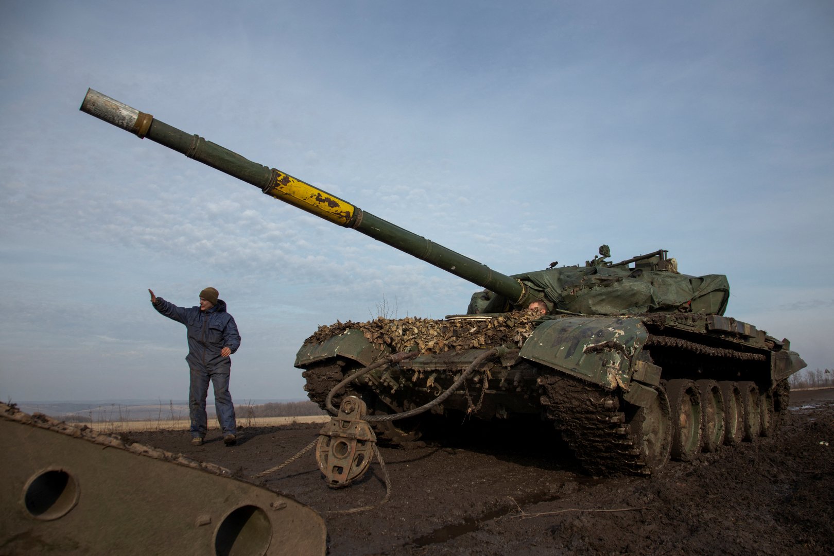 image US officials advise Ukraine to wait