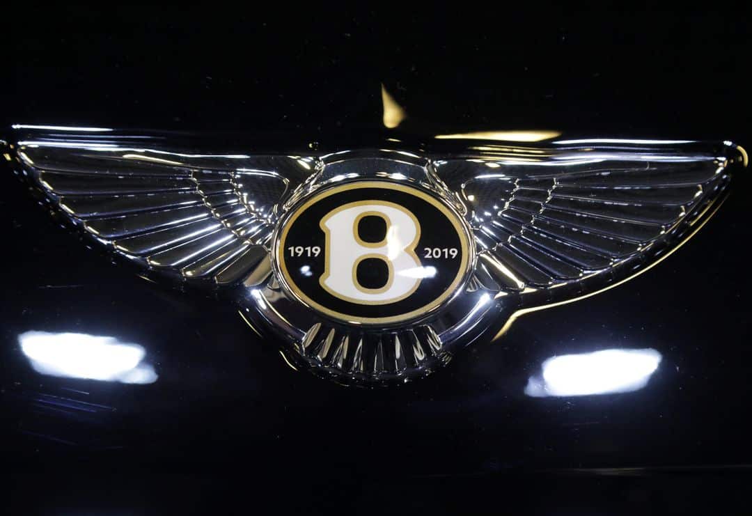 image Bentley cruises to record sales in 2022