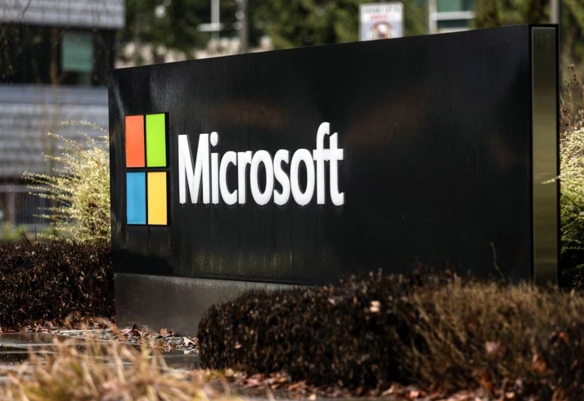 image Microsoft to invest more in OpenAI as tech race heats up