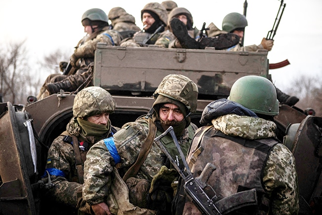 NATO allies weigh more arms for Ukraine (wrapup) | Cyprus Mail