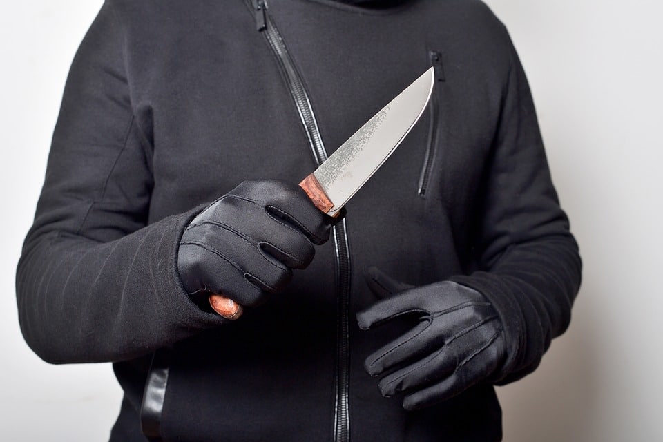 criminal with knife