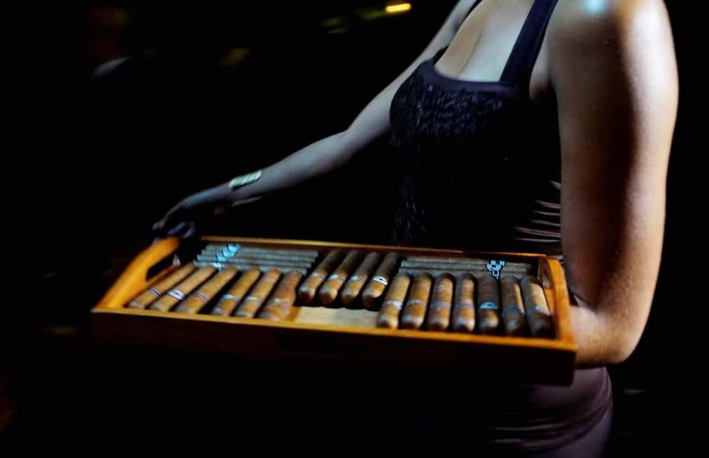 image Cuba&#8217;s top cigar maker puffs out more sales, led by European buyers