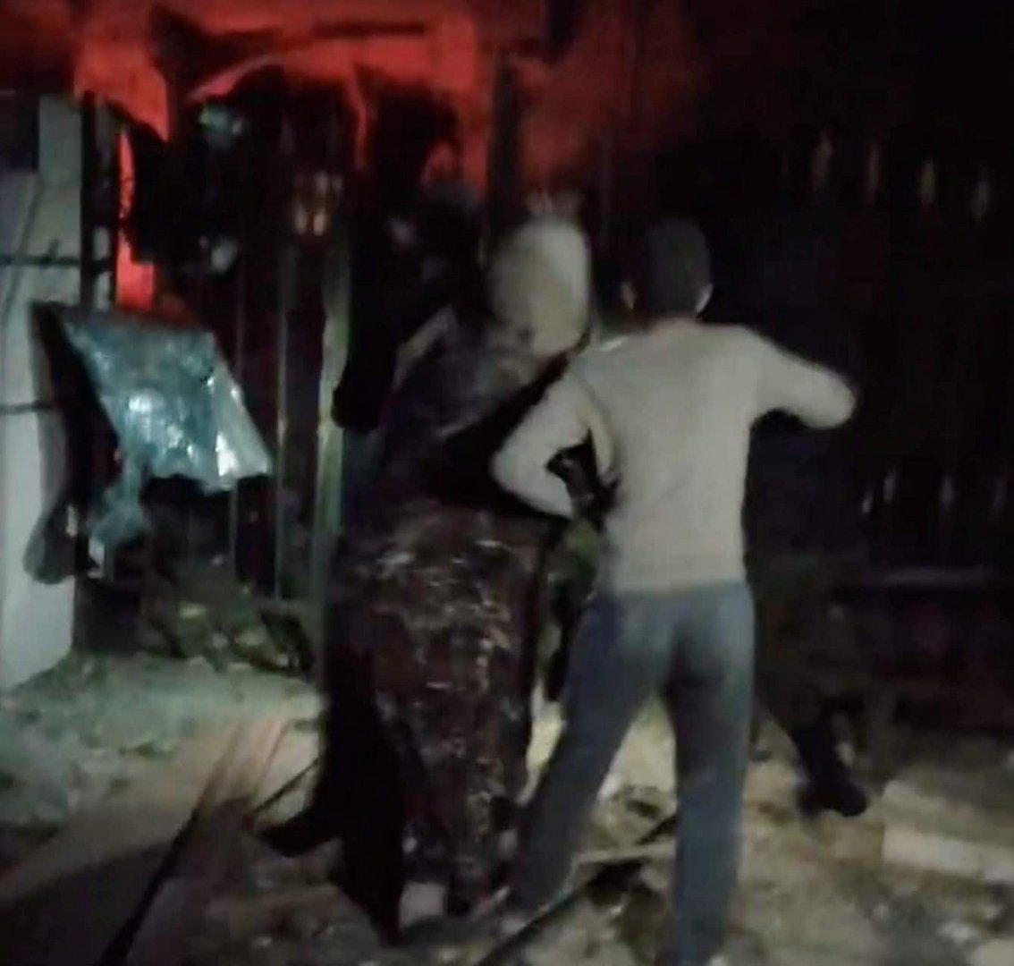 image Israeli missile strikes building in central Damascus, five dead