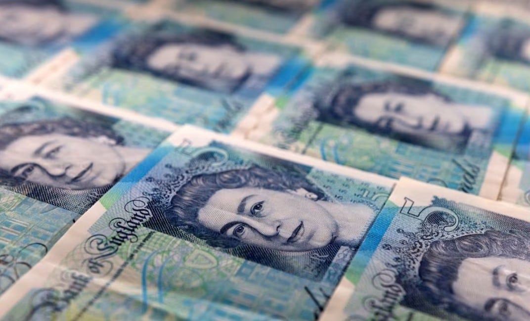 image Britons face 20,000 digital pound cap under Bank of England plan