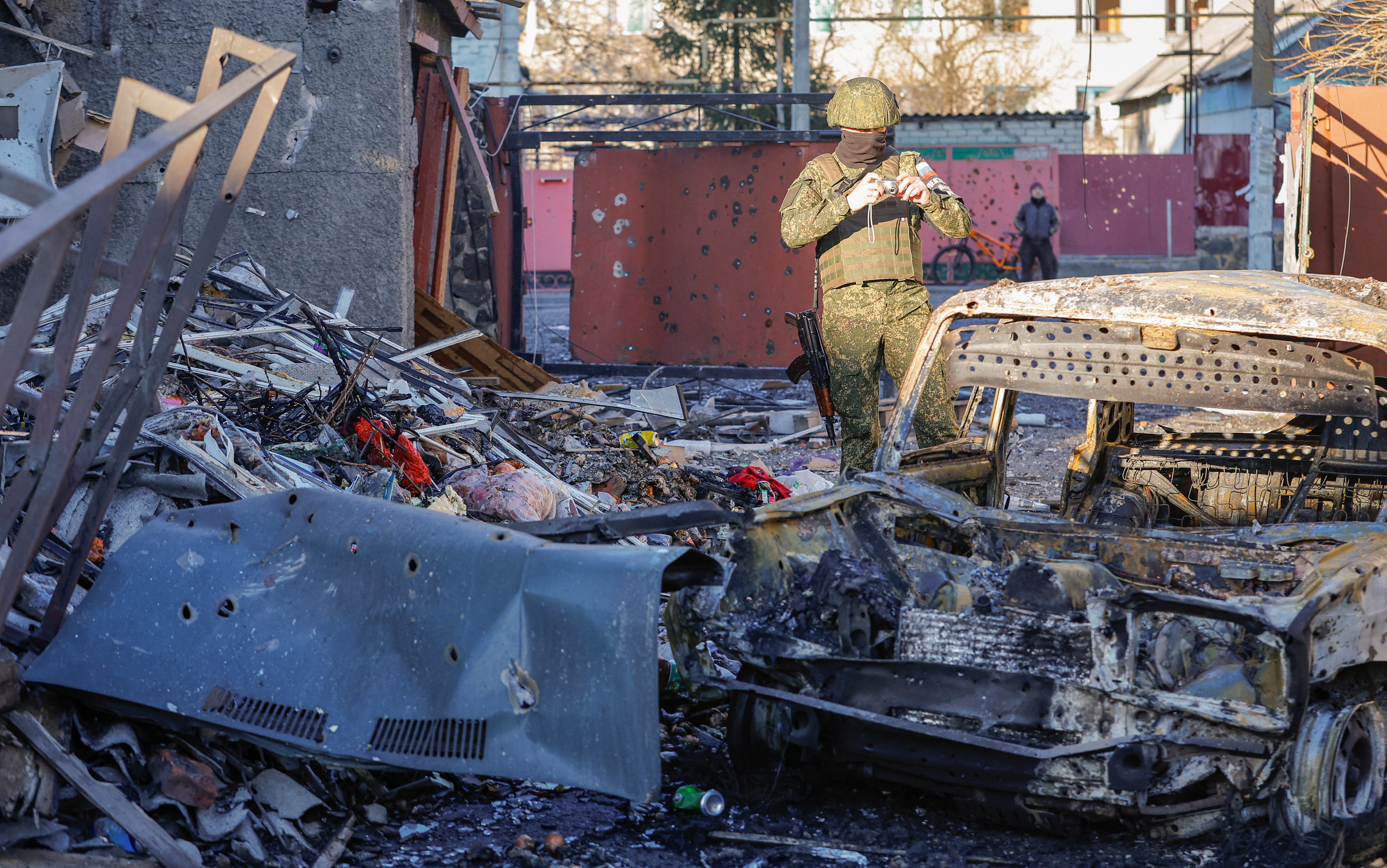image Russia, Ukraine battle for Bakhmut; ICC seeks war crime arrest warrants