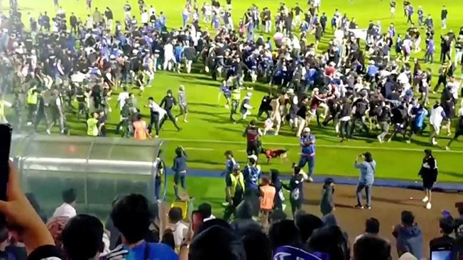 image Two Indonesian match officials jailed over deadly football stampede