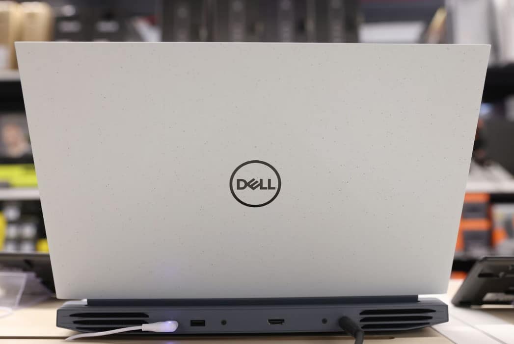 image Dell&#8217;s tepid outlook casts pall over strong quarter