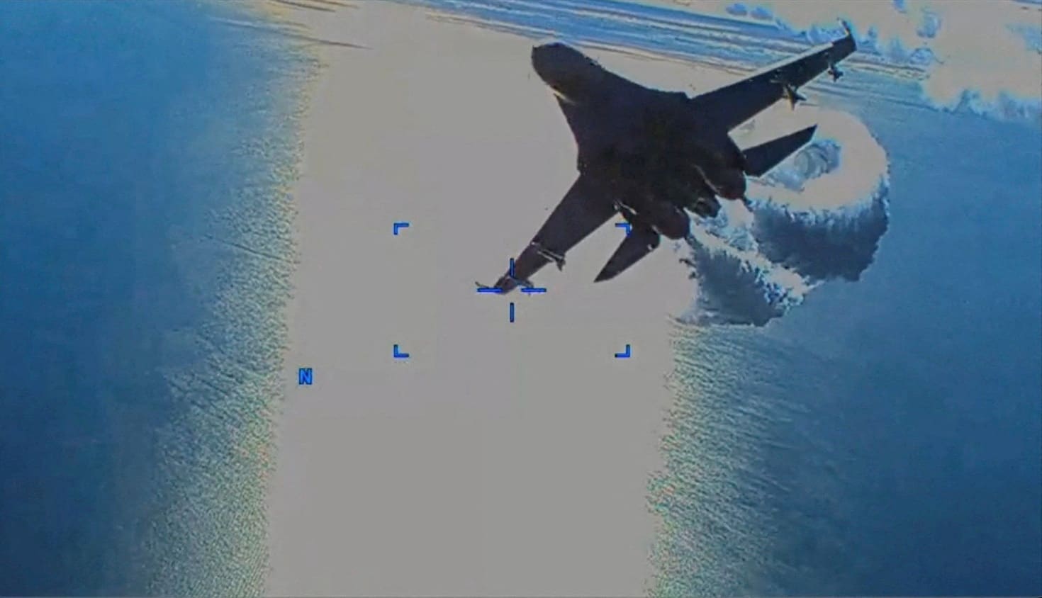 image Russian defence minister decorates pilots for downing U.S. drone