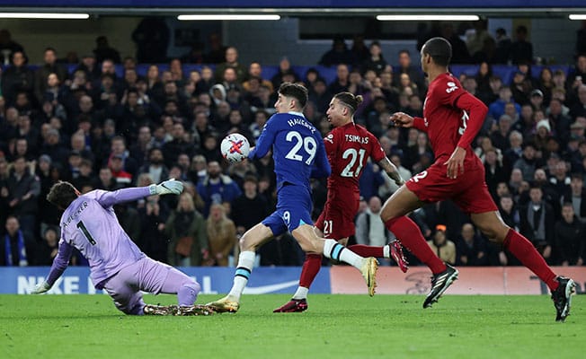 Chelsea And Liverpool Goalless Leeds Out Of Bottom Three Cyprus Mail 7383