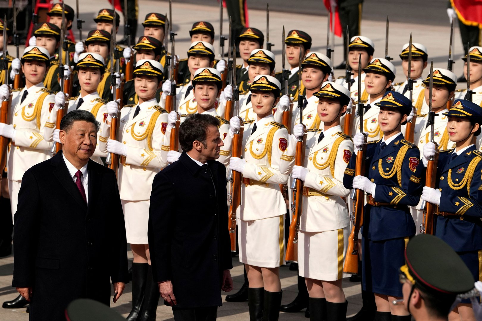 image Xi willing to call Ukraine&#8217;s Zelenskiy, EU chief says