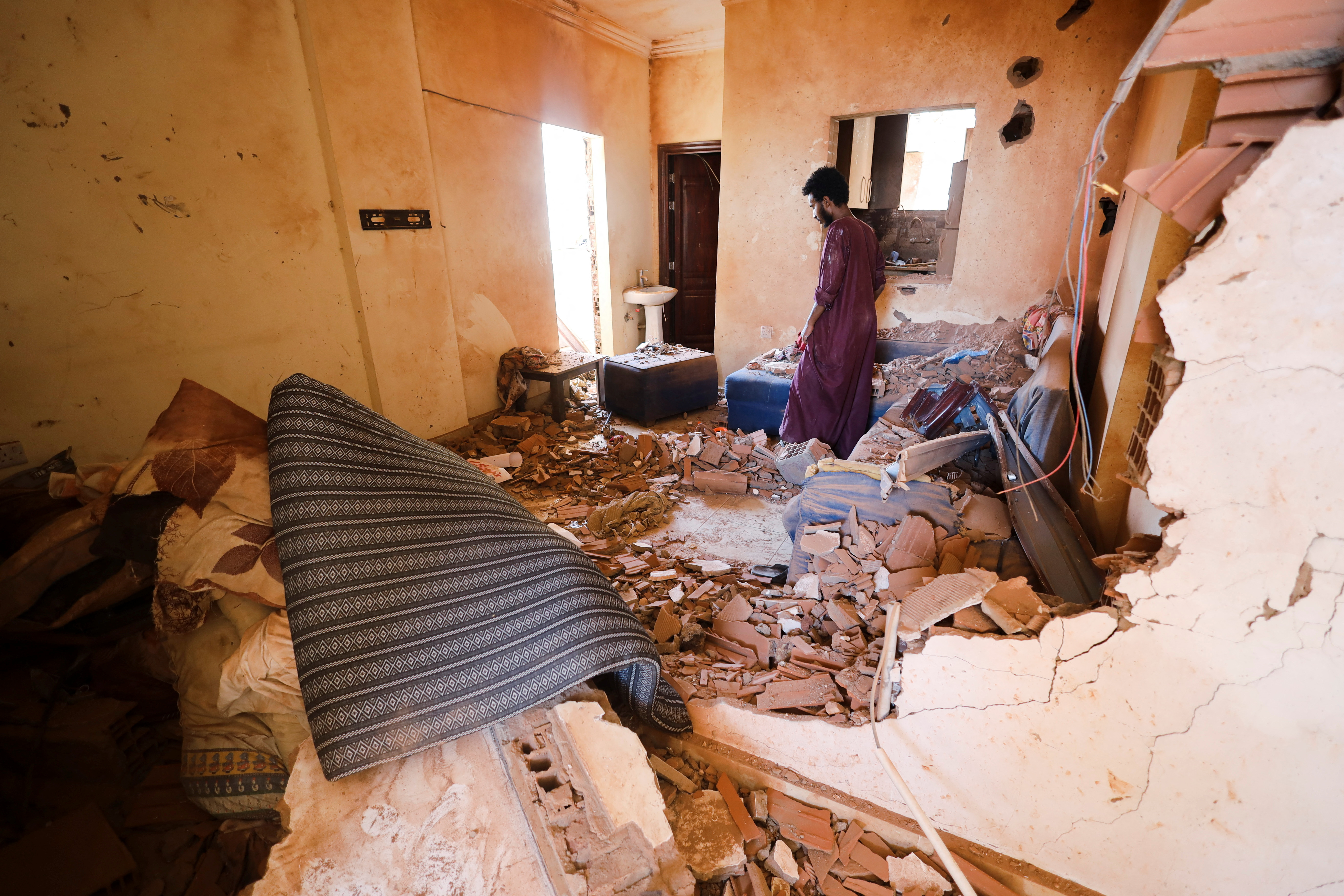 image What&#8217;s behind Sudan&#8217;s crisis?