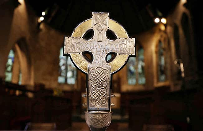 image Pope presents shards from cross of Christ for King Charles&#8217; coronation