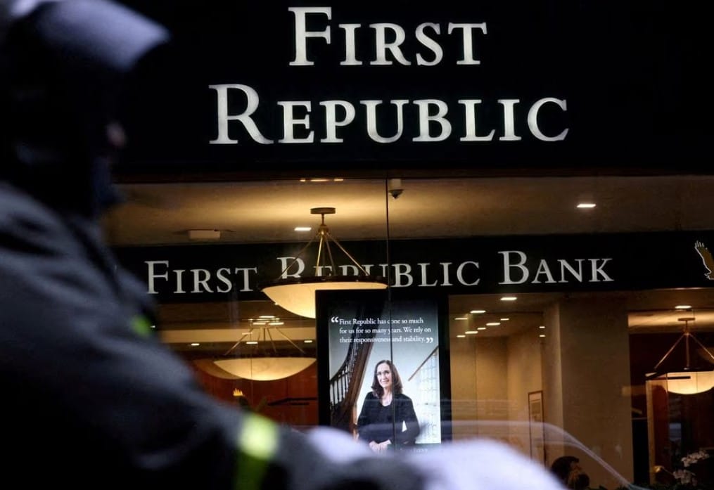image First Republic Bank deposits tumble more than $100 billion as it explores options